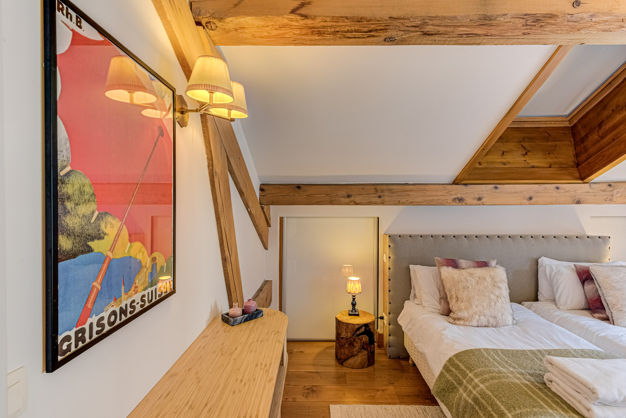 Apartment-Deuxieme-Alpes-Travel-April-2025-WEB-17