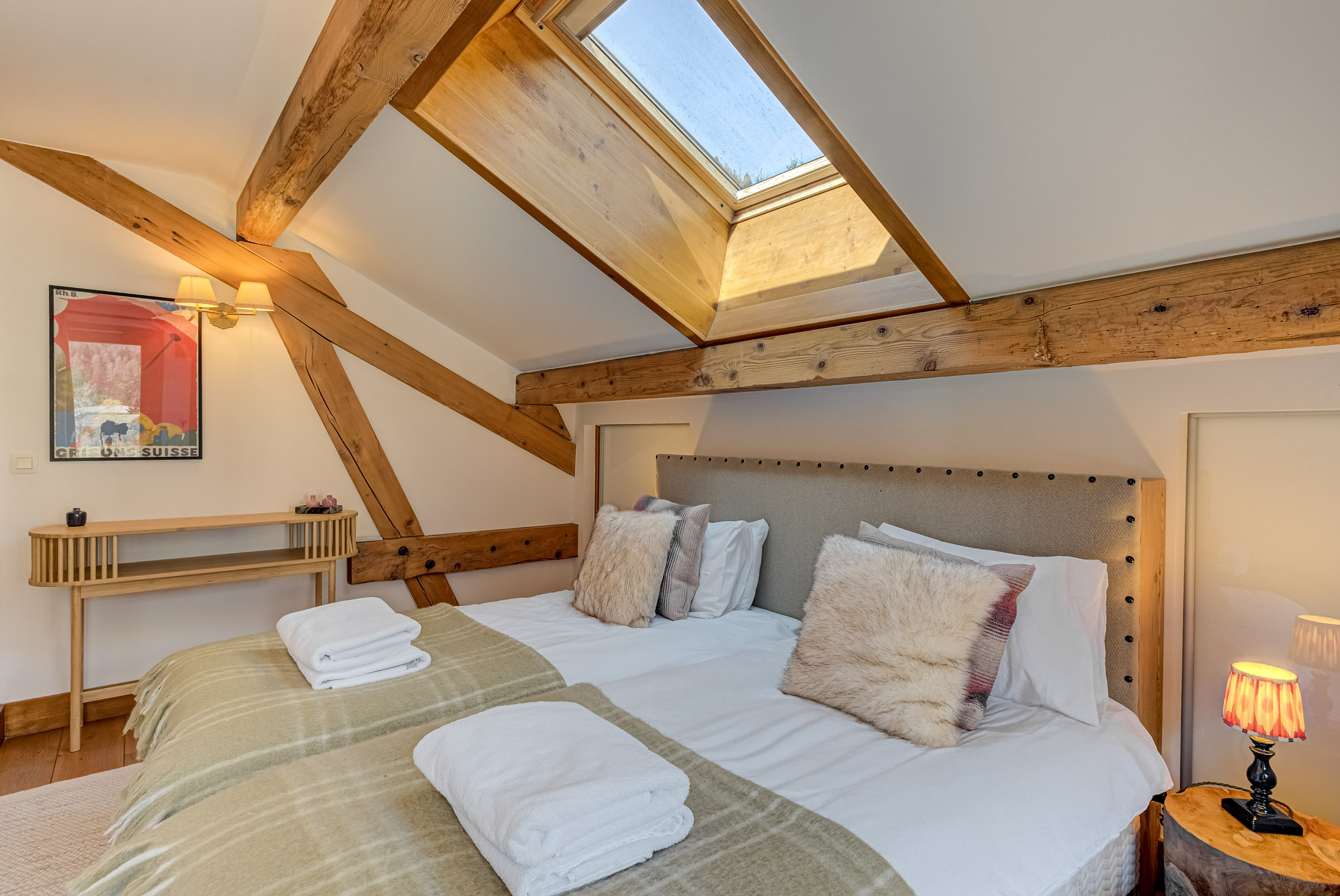 Apartment-Deuxieme-Alpes-Travel-April-2025-WEB-21