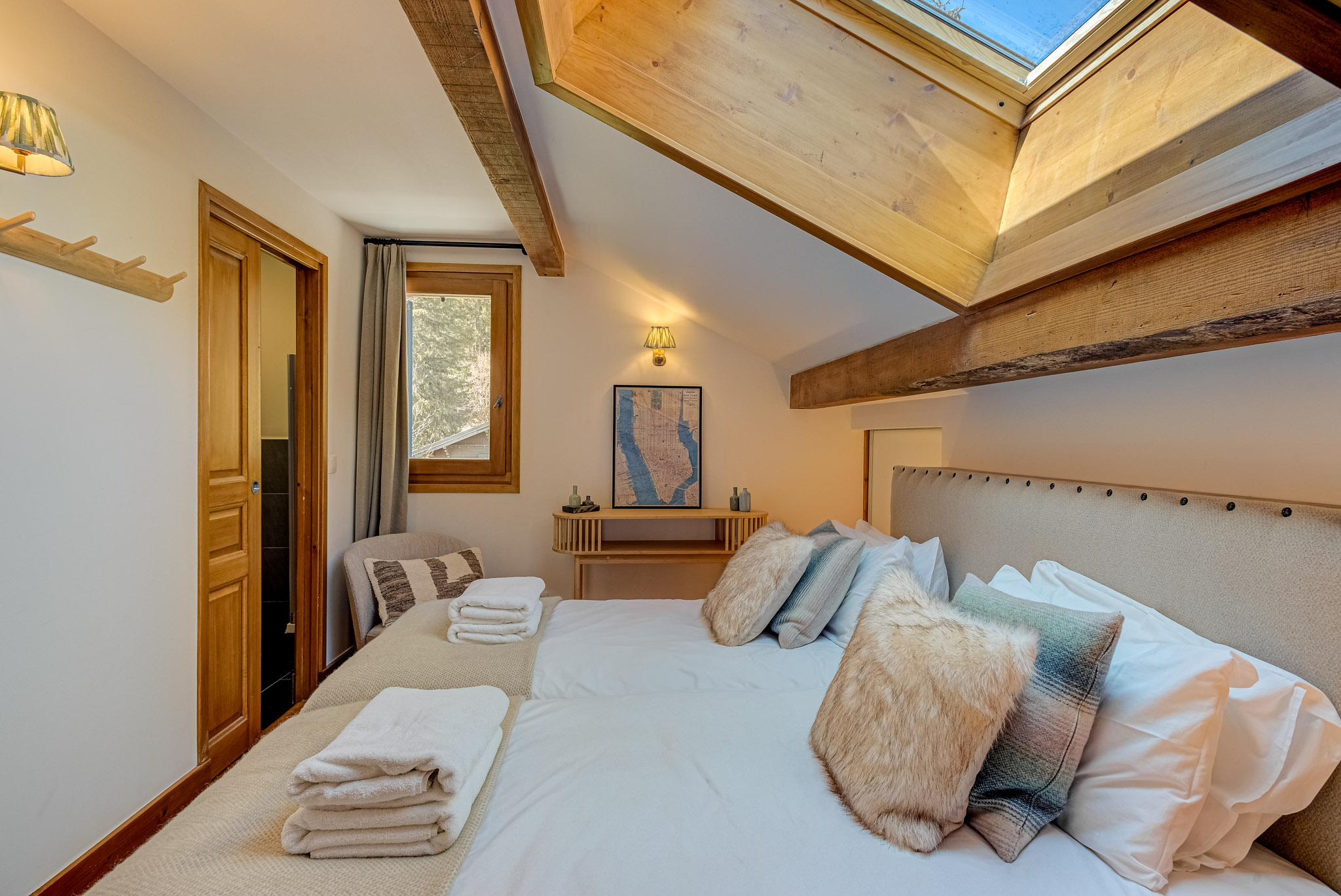 Apartment-Deuxieme-Alpes-Travel-April-2025-WEB-25