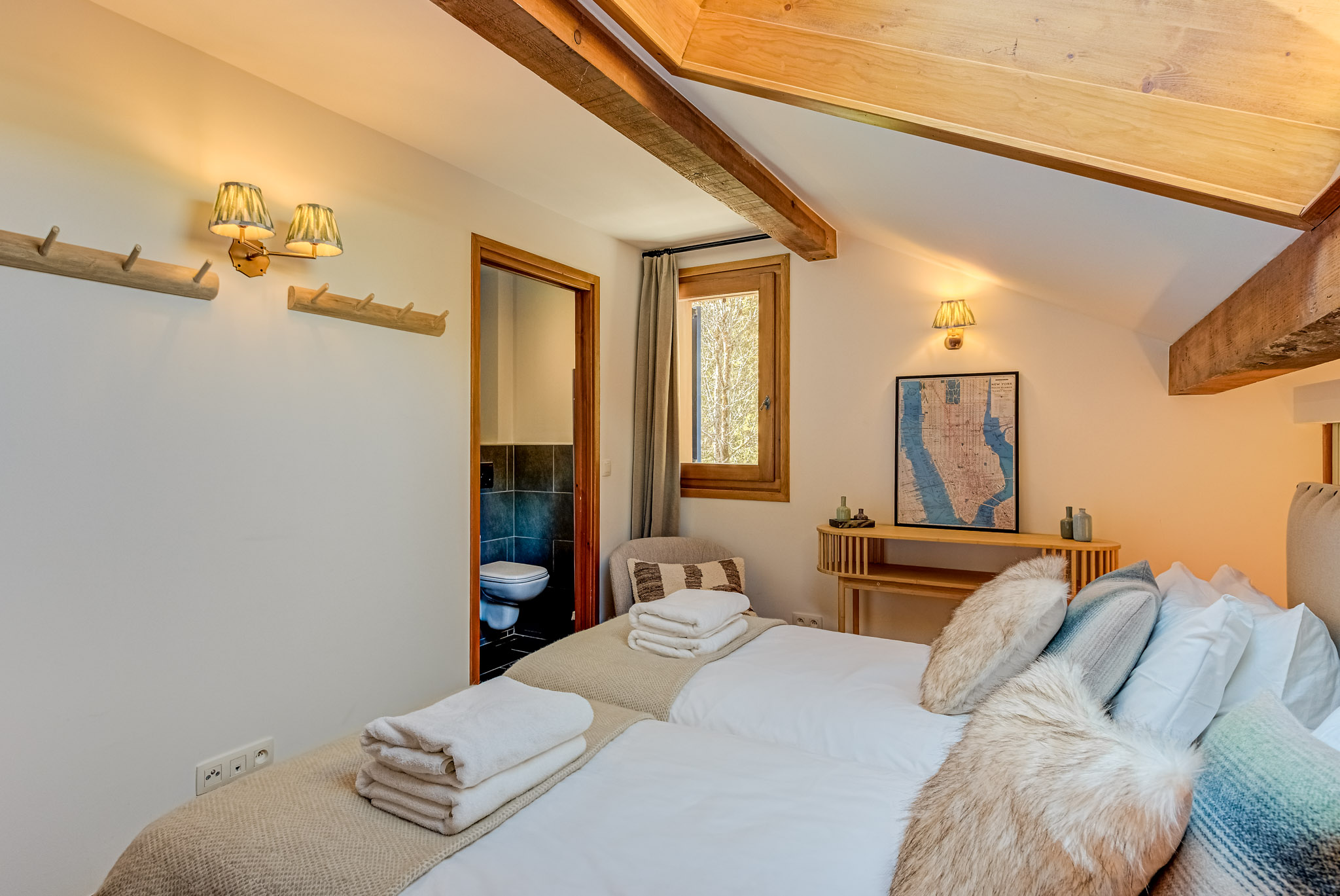 Apartment-Deuxieme-Alpes-Travel-April-2025-WEB-27