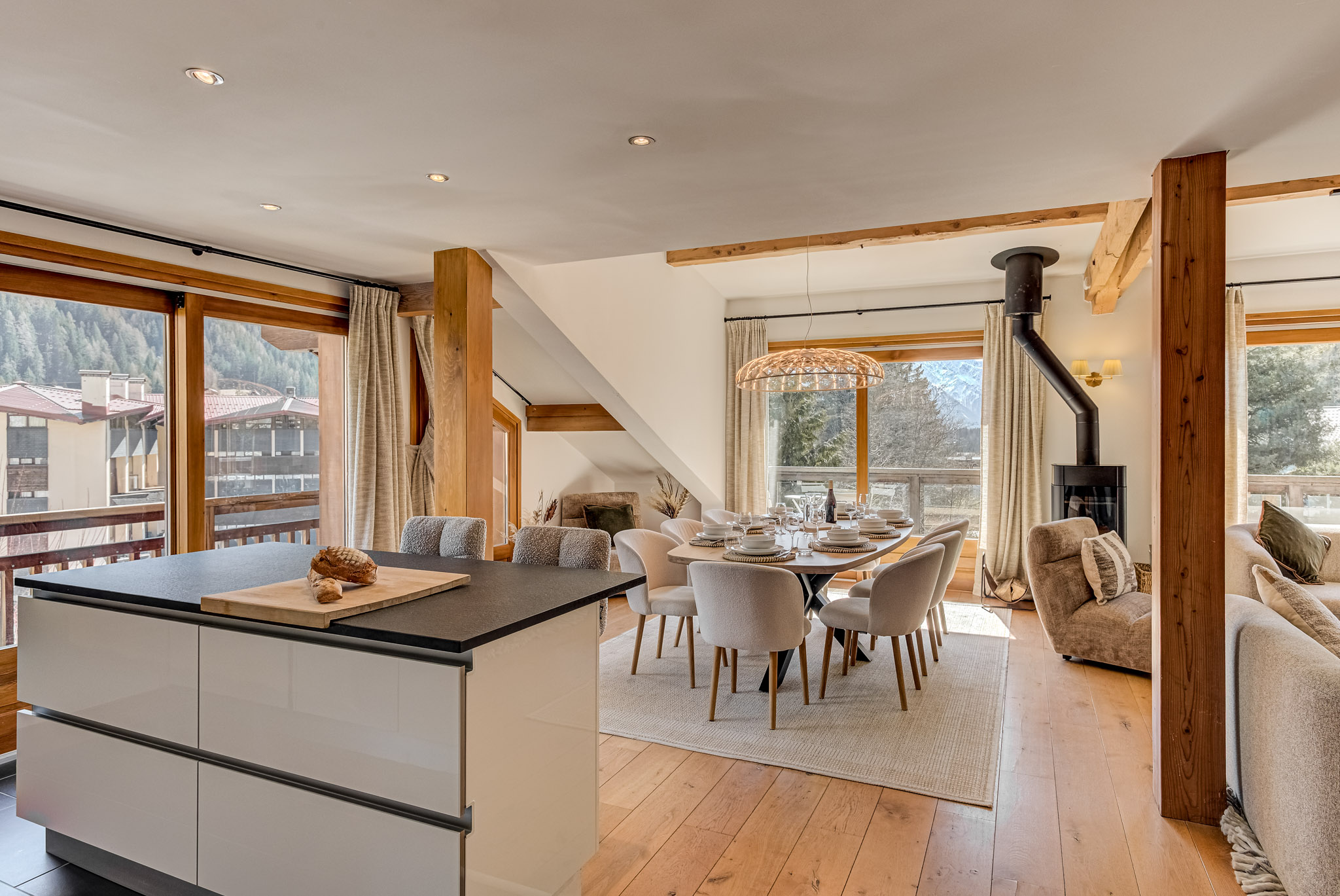 Apartment-Deuxieme-Alpes-Travel-April-2025-WEB-29