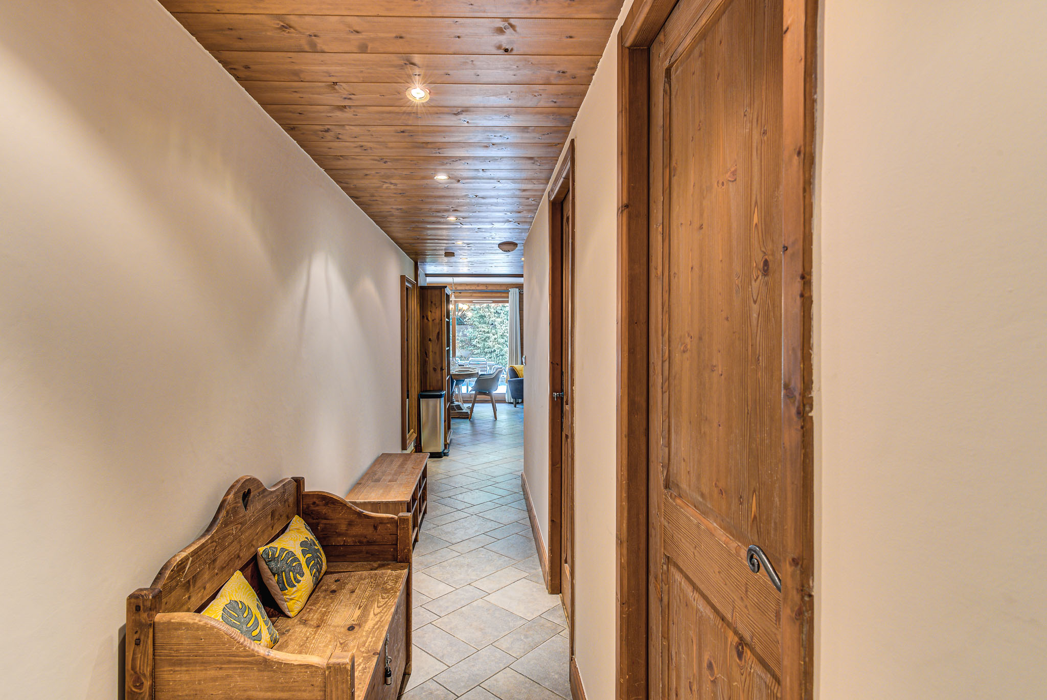 Apartment-Villa-Vallet-2-Chamonix-Centre-Alpes-Travel-32