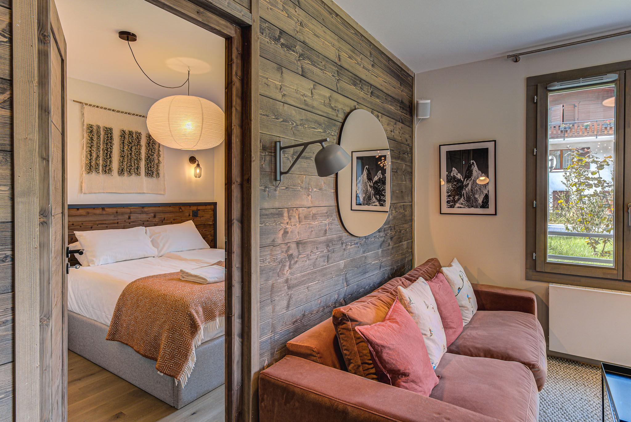 White-Pearl-A05-Alpes-Travel-Chamonix-Centre-17