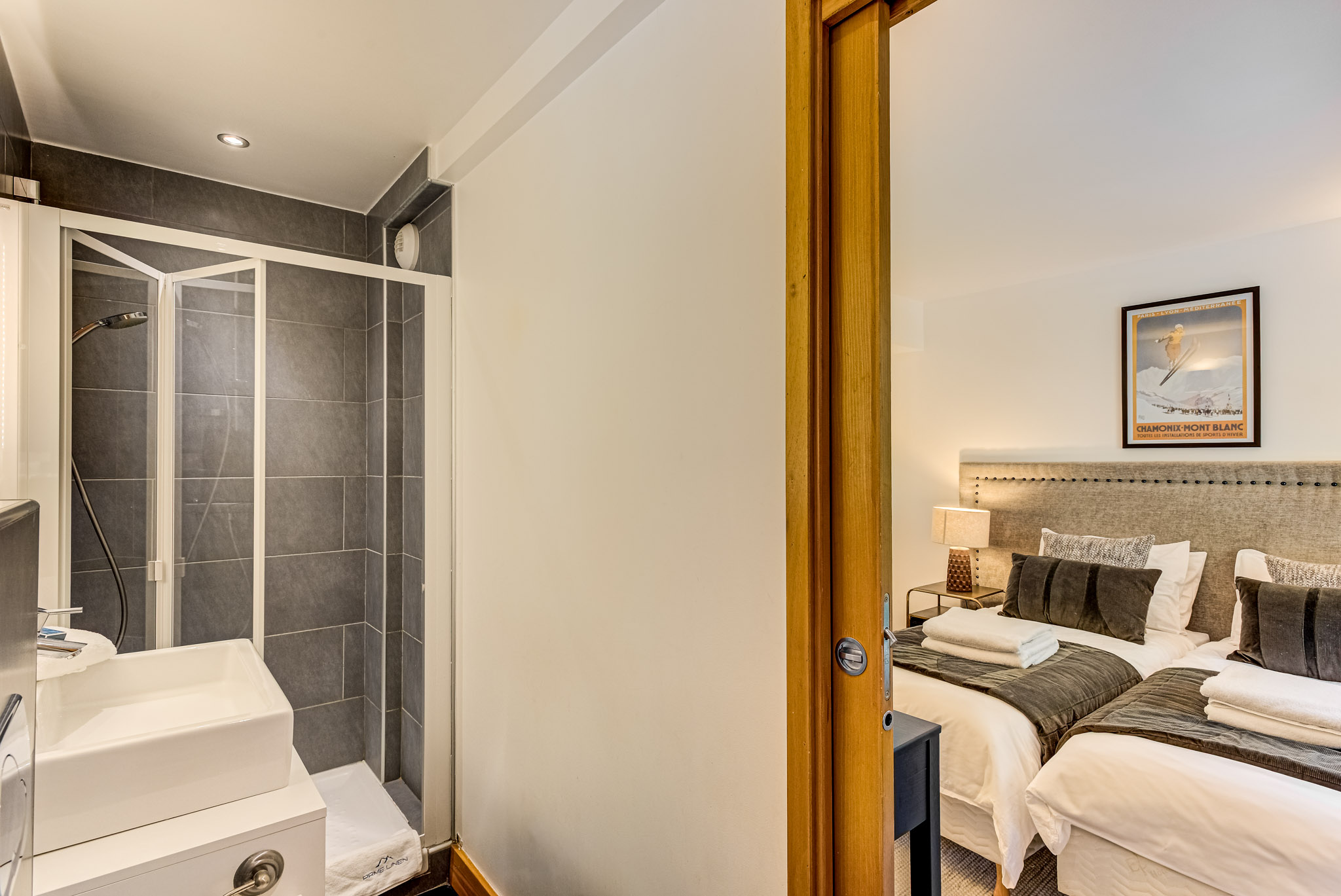 Apartment-Demi-Alpes-Trave-Full-Res-072