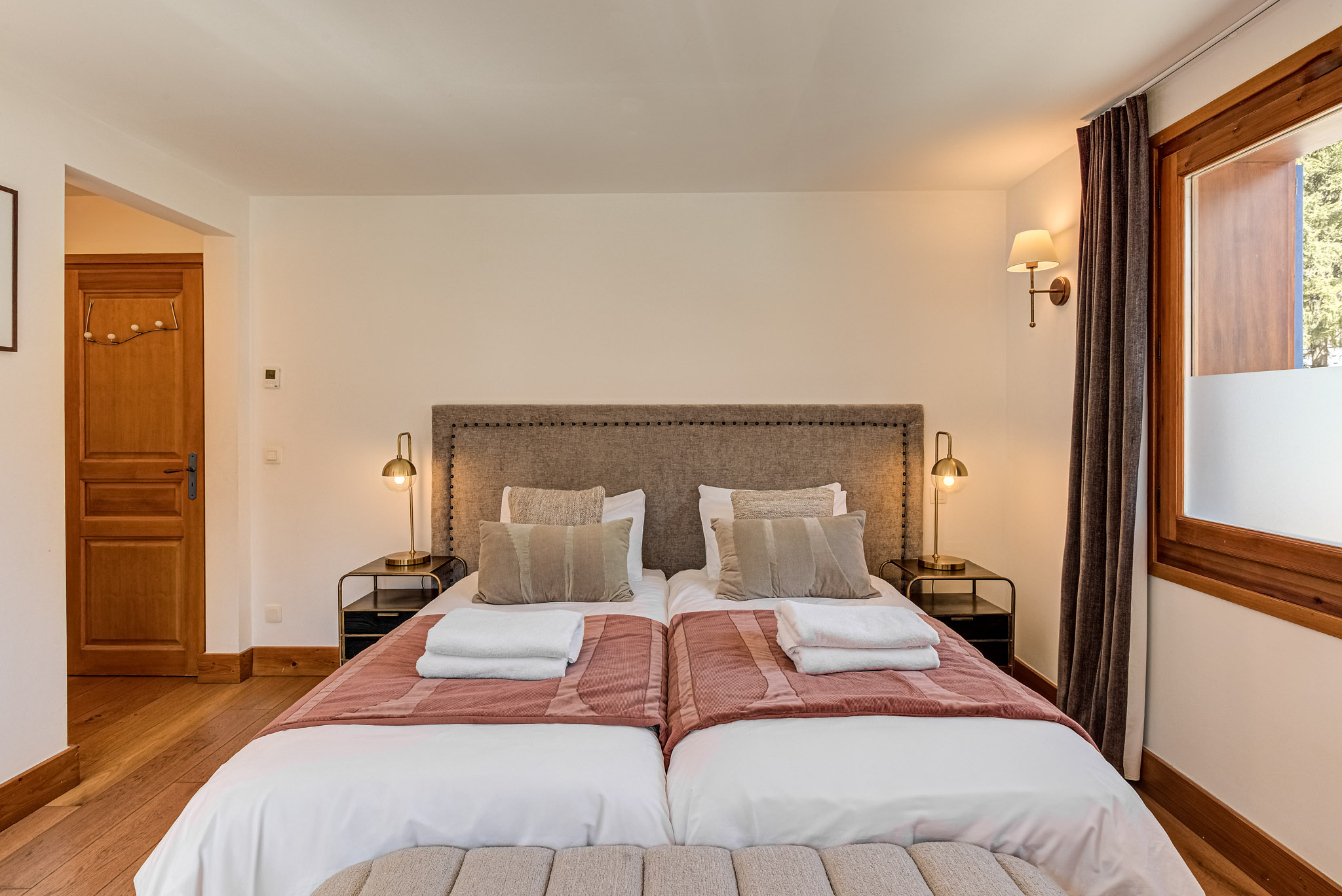 Apartment-Demi-Alpes-Trave-Full-Res-079