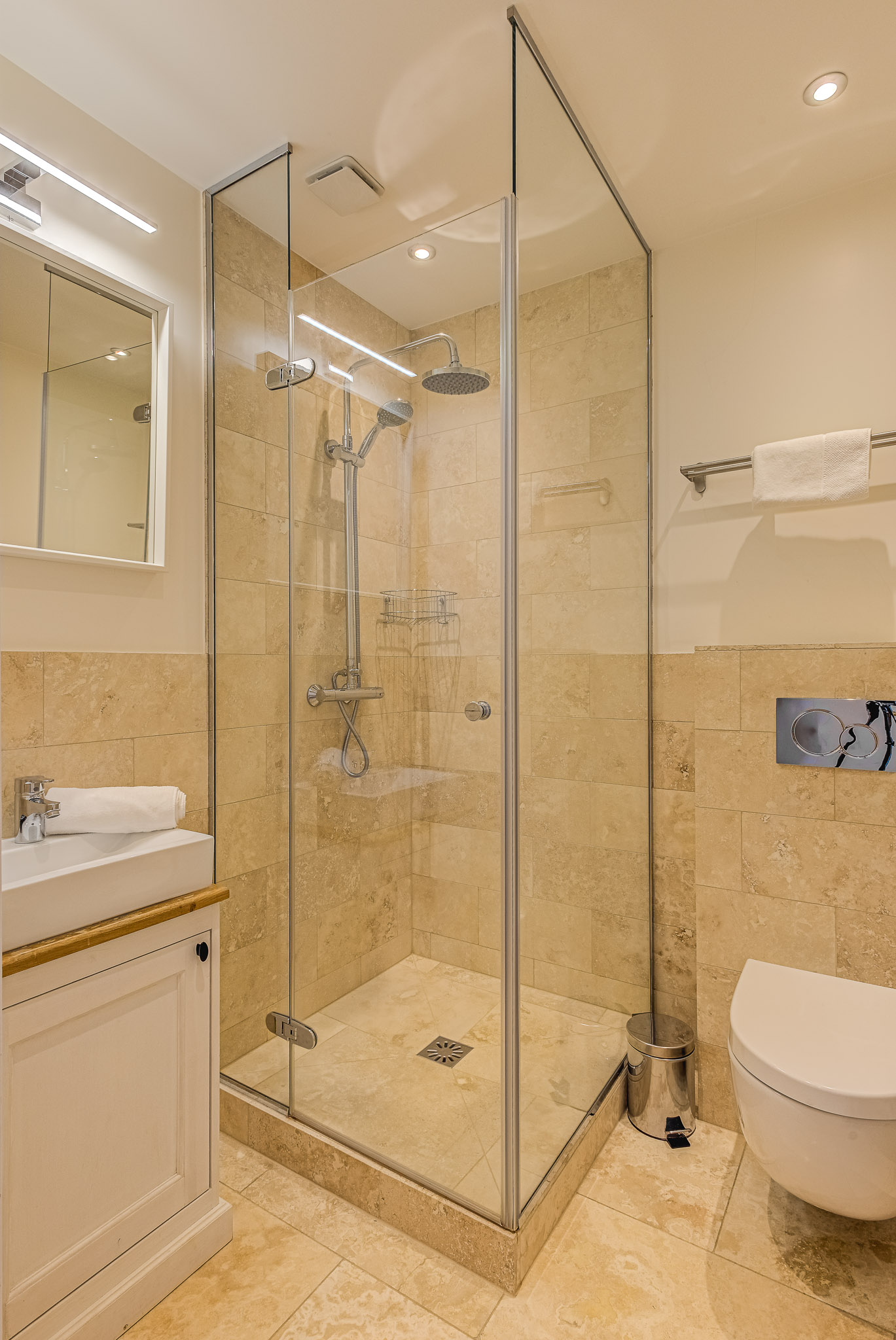 Apartment-Avenue-du-Midi-Alpes-Travel-Chamonix-18