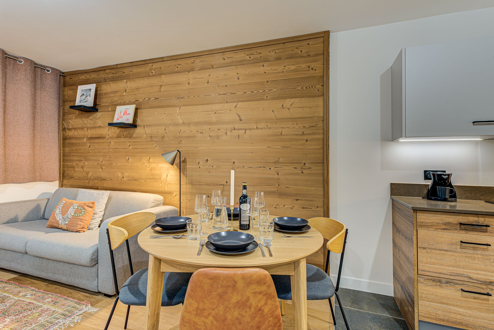 White-Peral-A03-Alpes-Travel-Chamonix-08