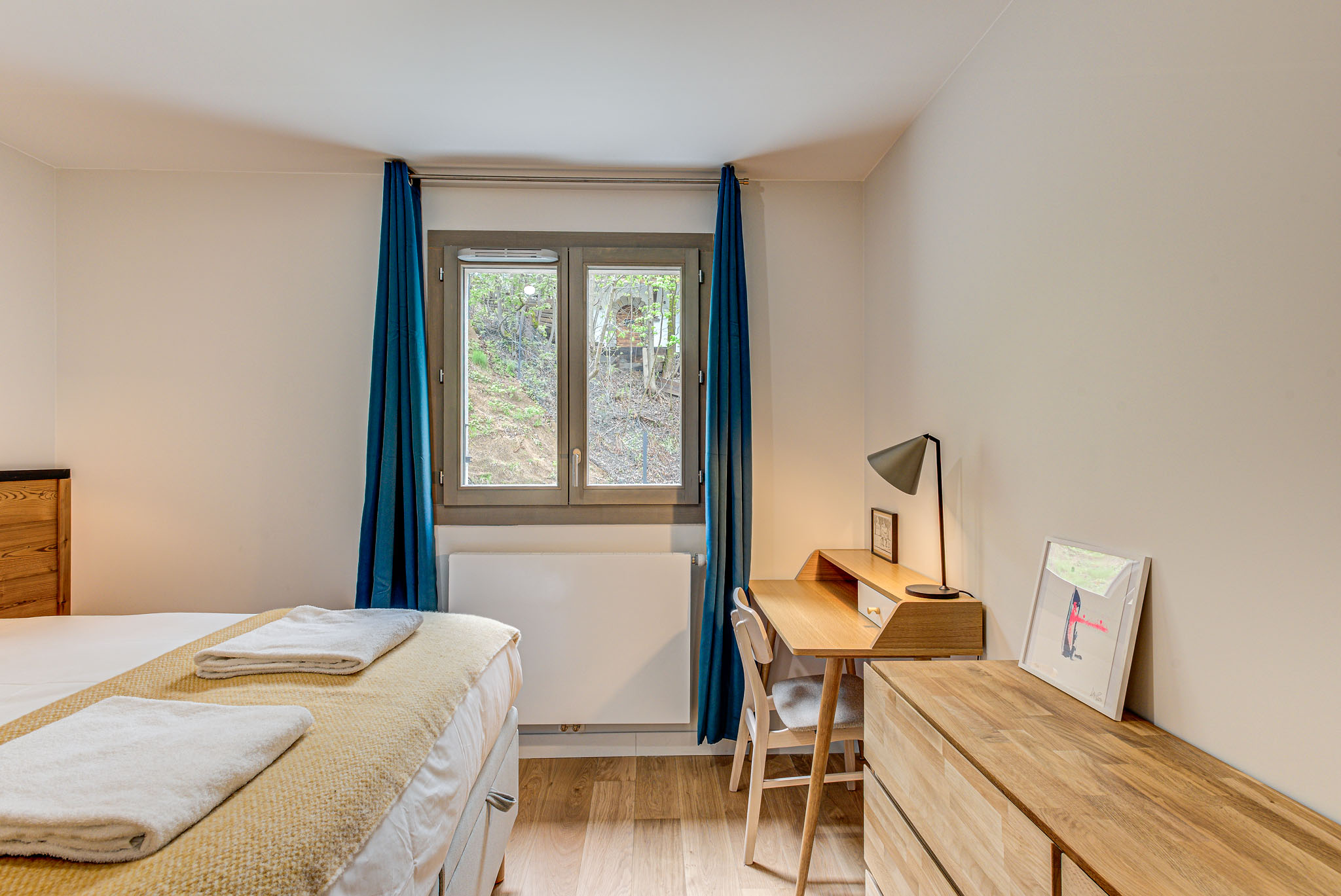 White-Peral-A03-Alpes-Travel-Chamonix-15