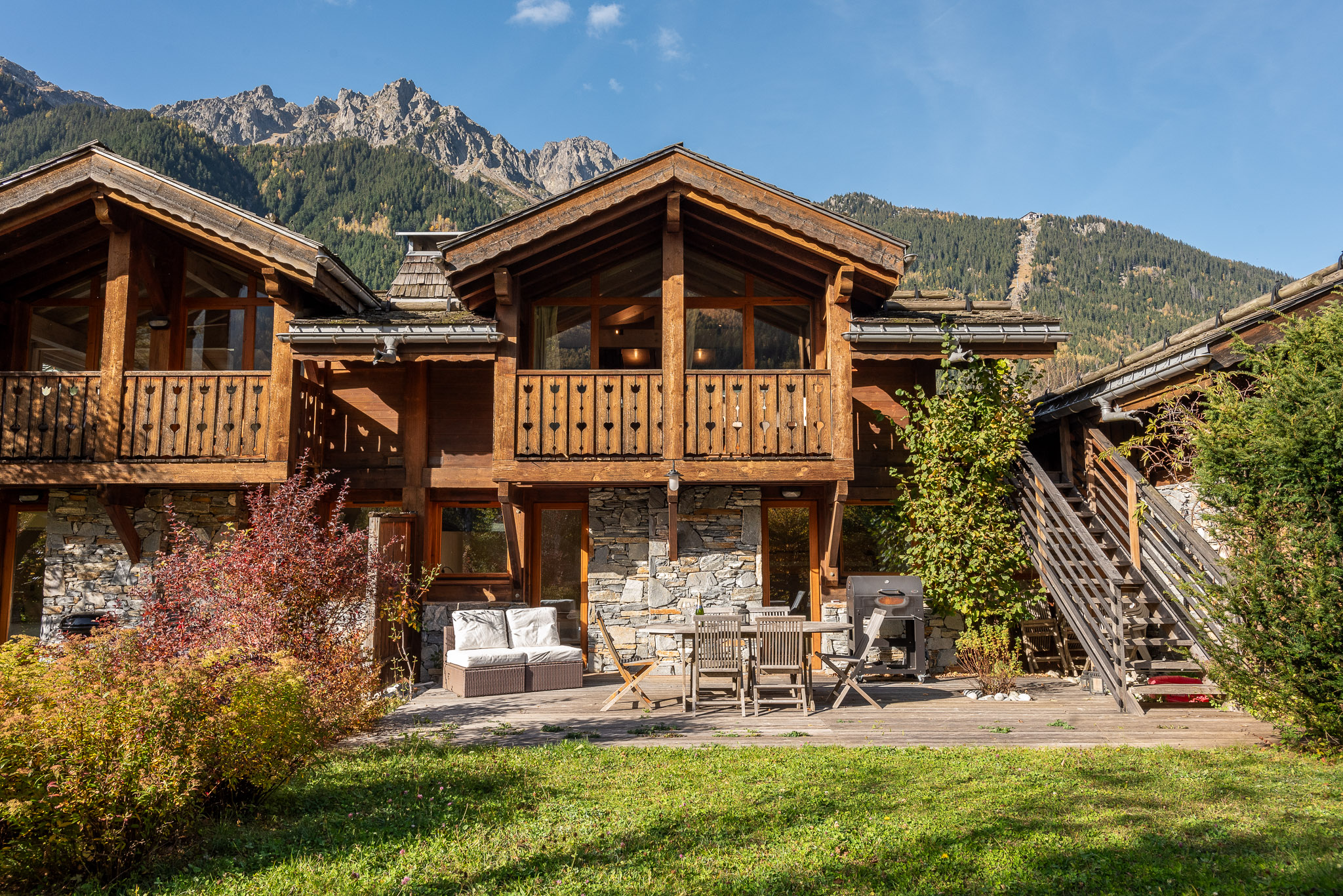 Chalet-Kaiya-Alpes-Travel-Chamonix-Les-Praz-01