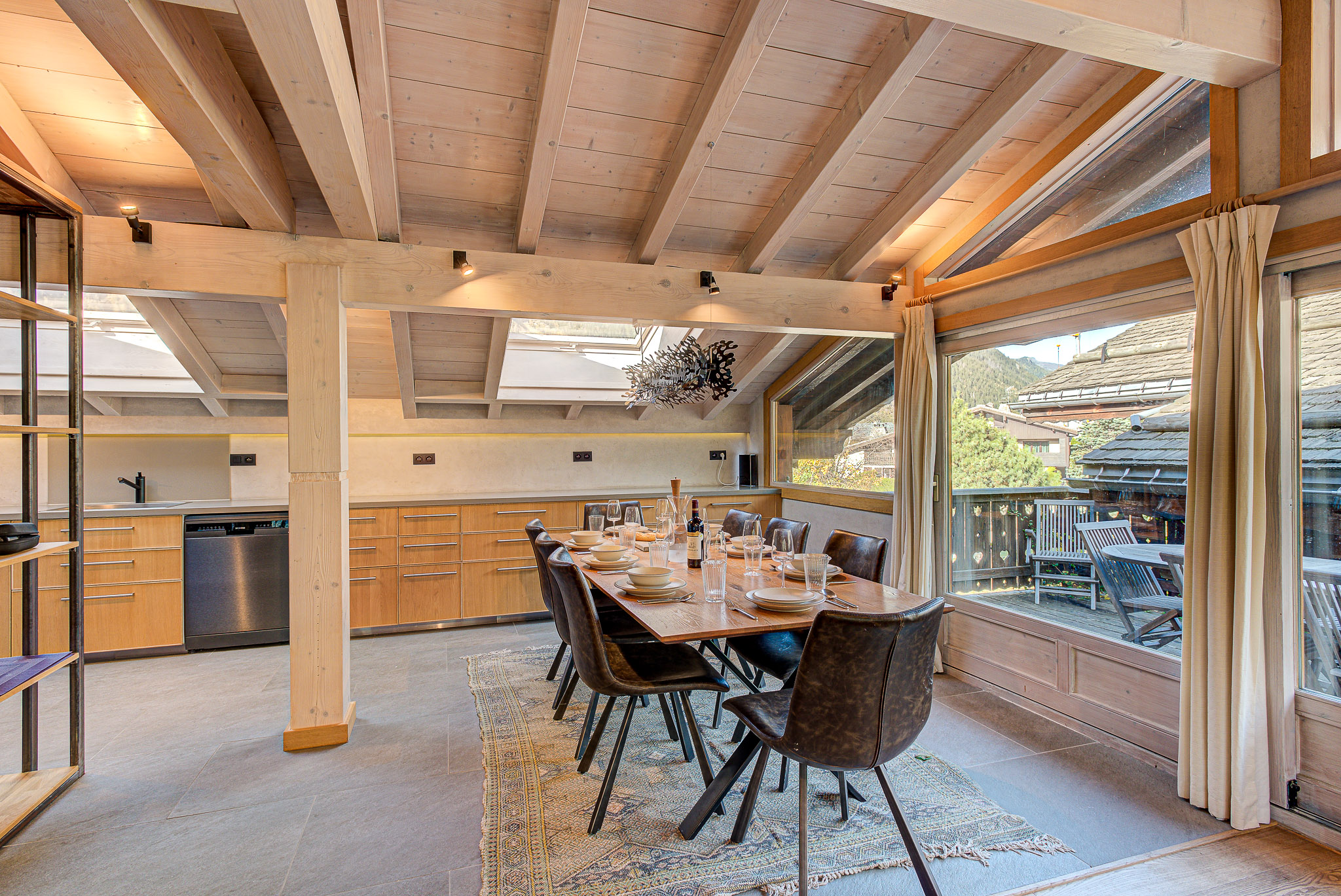 Chalet-Kaiya-Alpes-Travel-Chamonix-Les-Praz-23