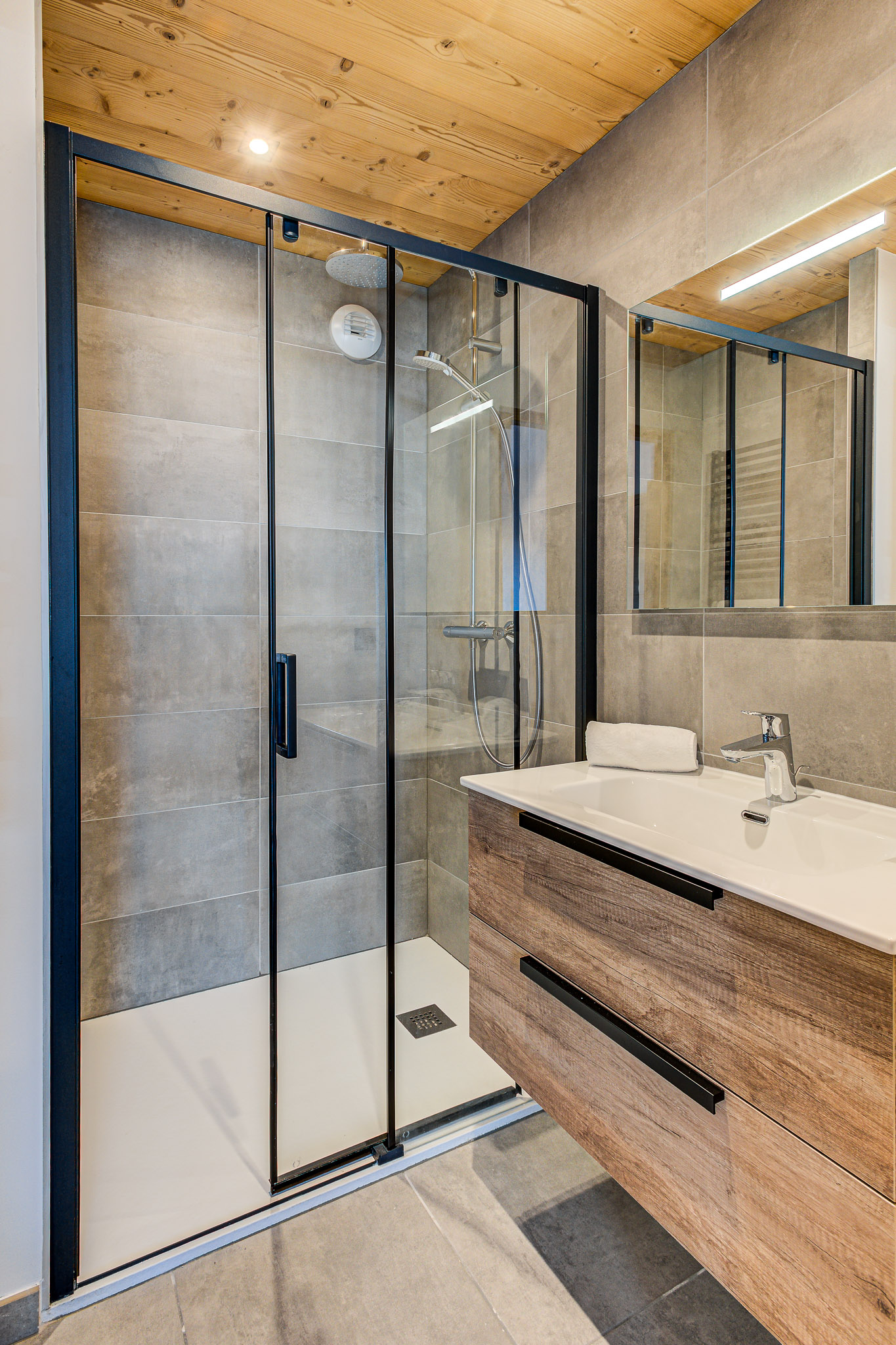 Apartment-Annapurna-Alpes-Travel-Chamonix-25