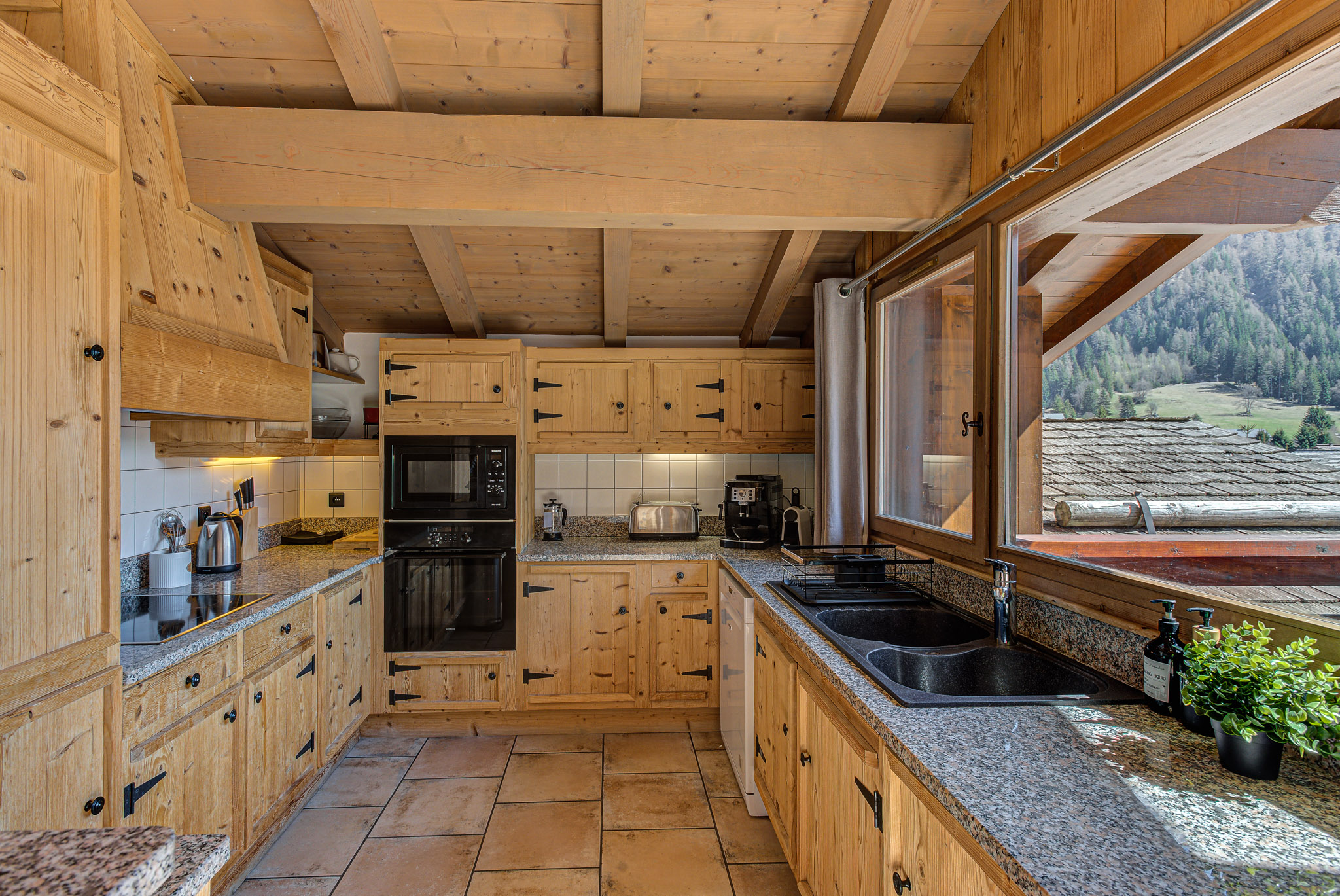 Apartment-Soleil-Alpes-Travel-WEB-09