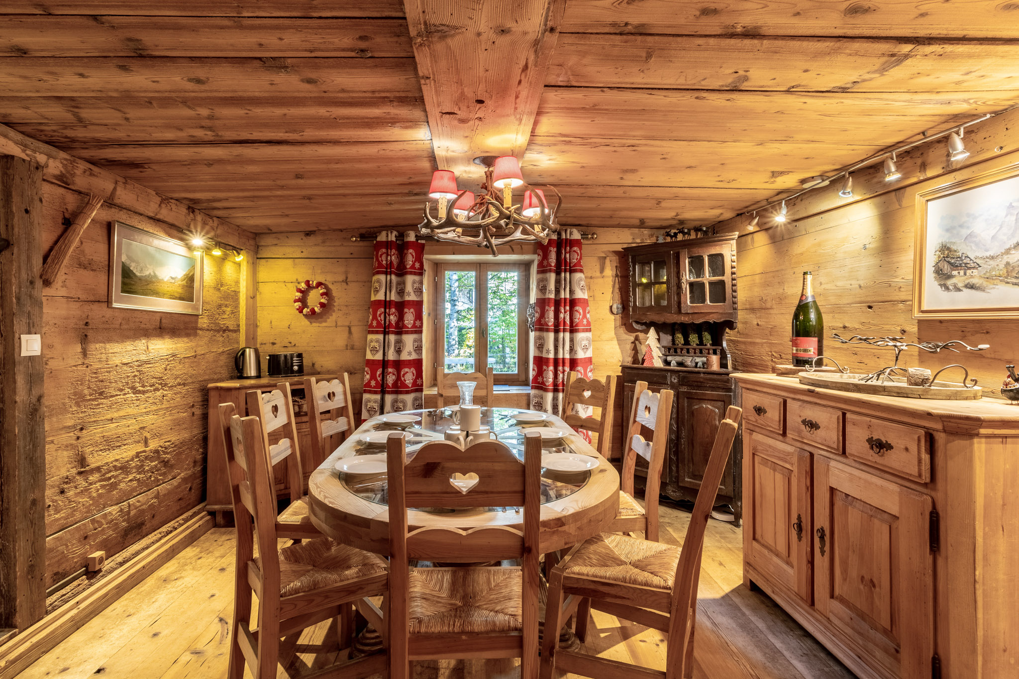 Chalet-Pele-Sale-photos-WEB-09