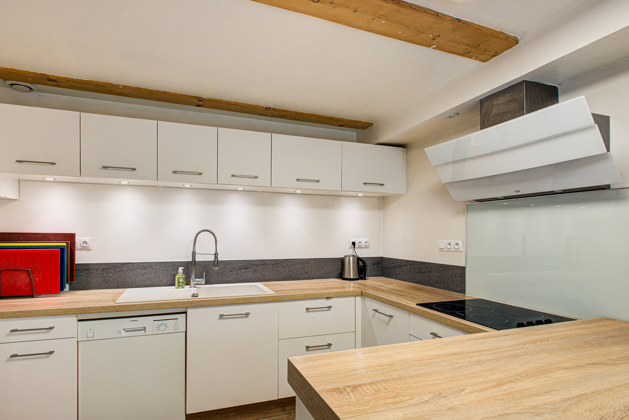 Chalet-Pele-Sale-photos-WEB-16