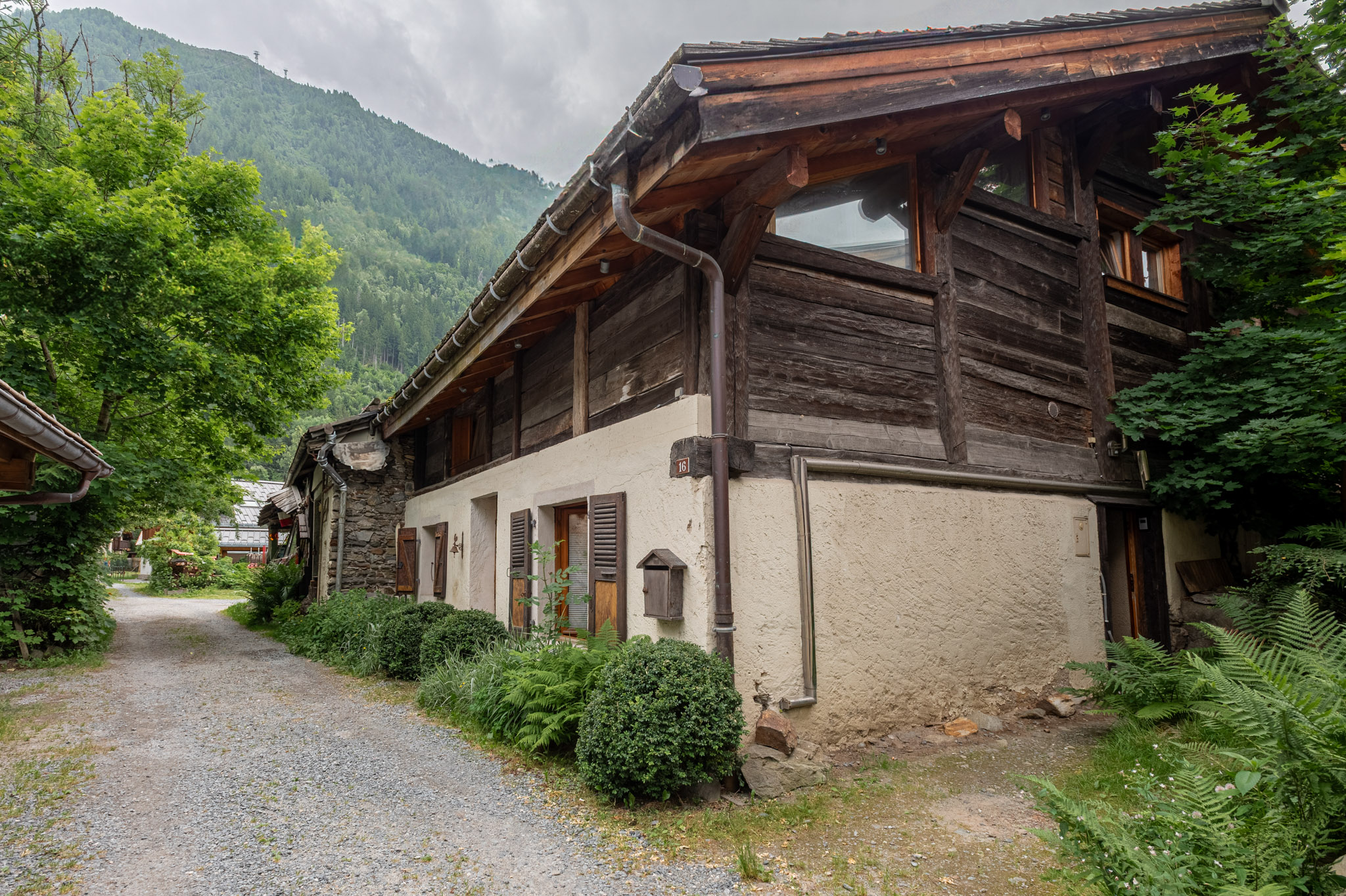 Chalet-Pele-Sale-photos-WEB-23